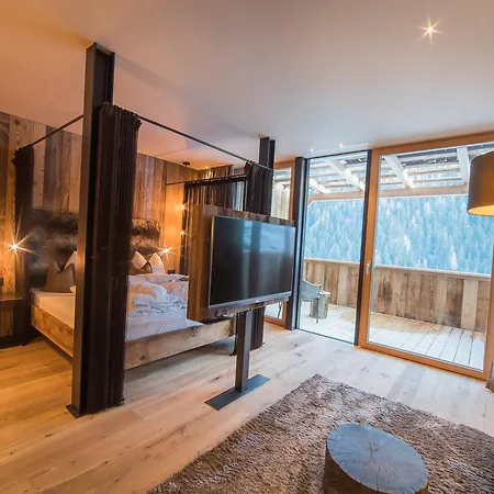 Waltershof Hotel